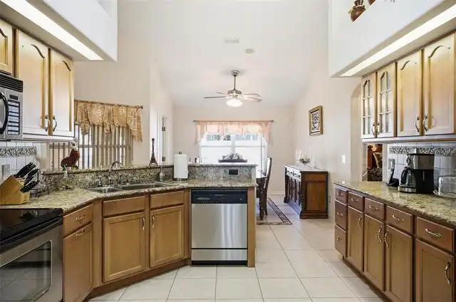 Listing Photo 32