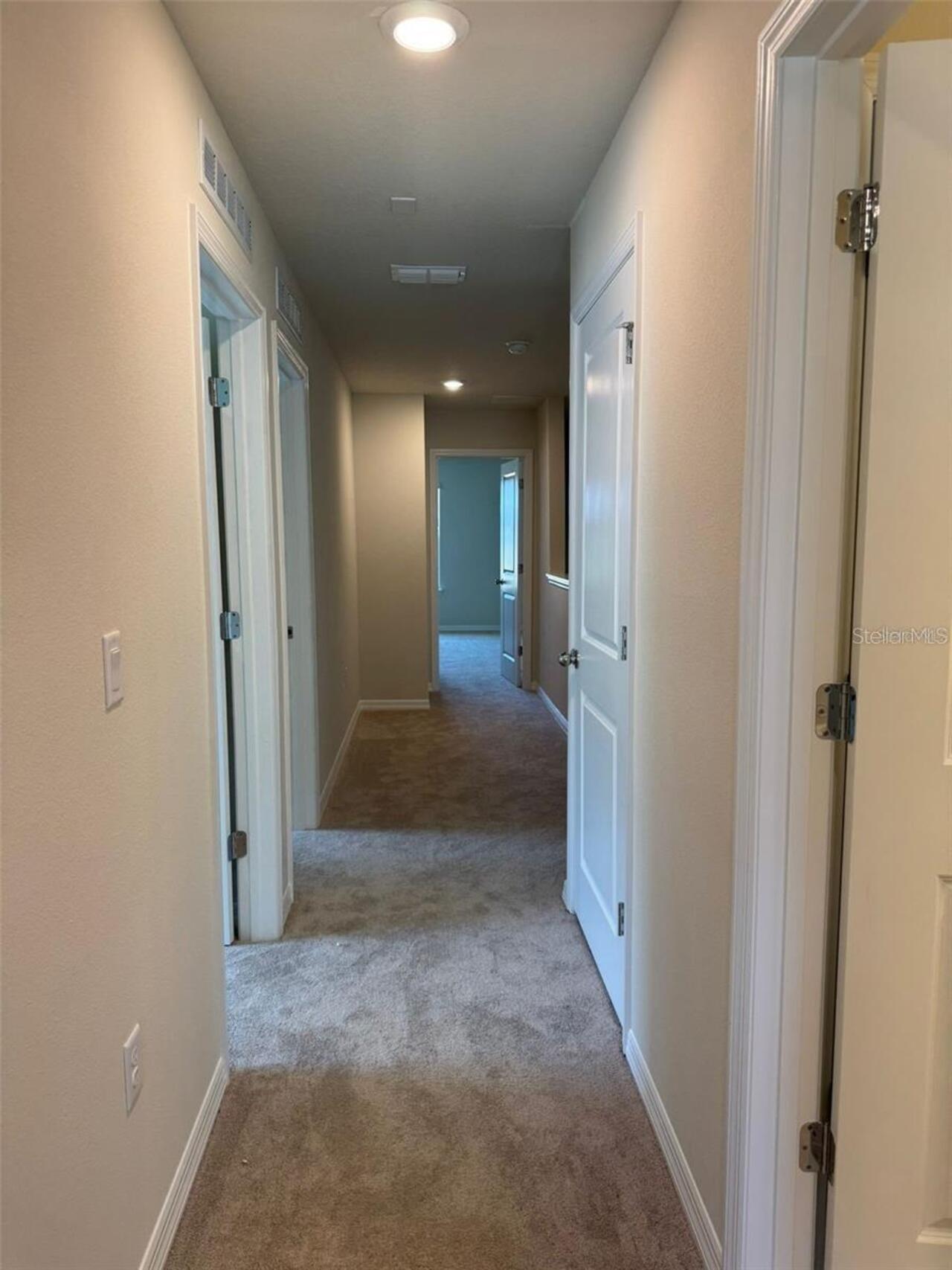 Listing Photo 8