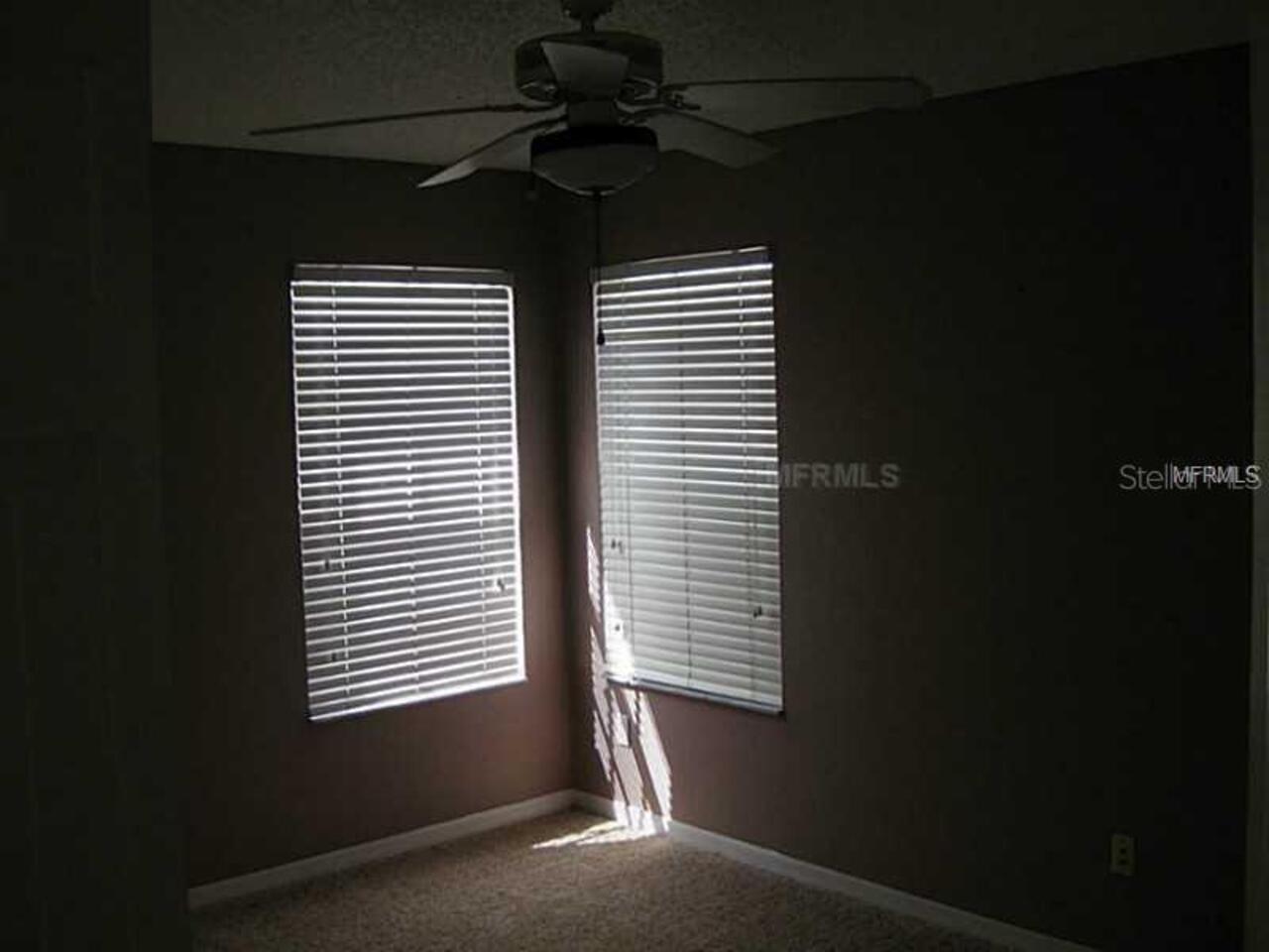 Listing Photo 12