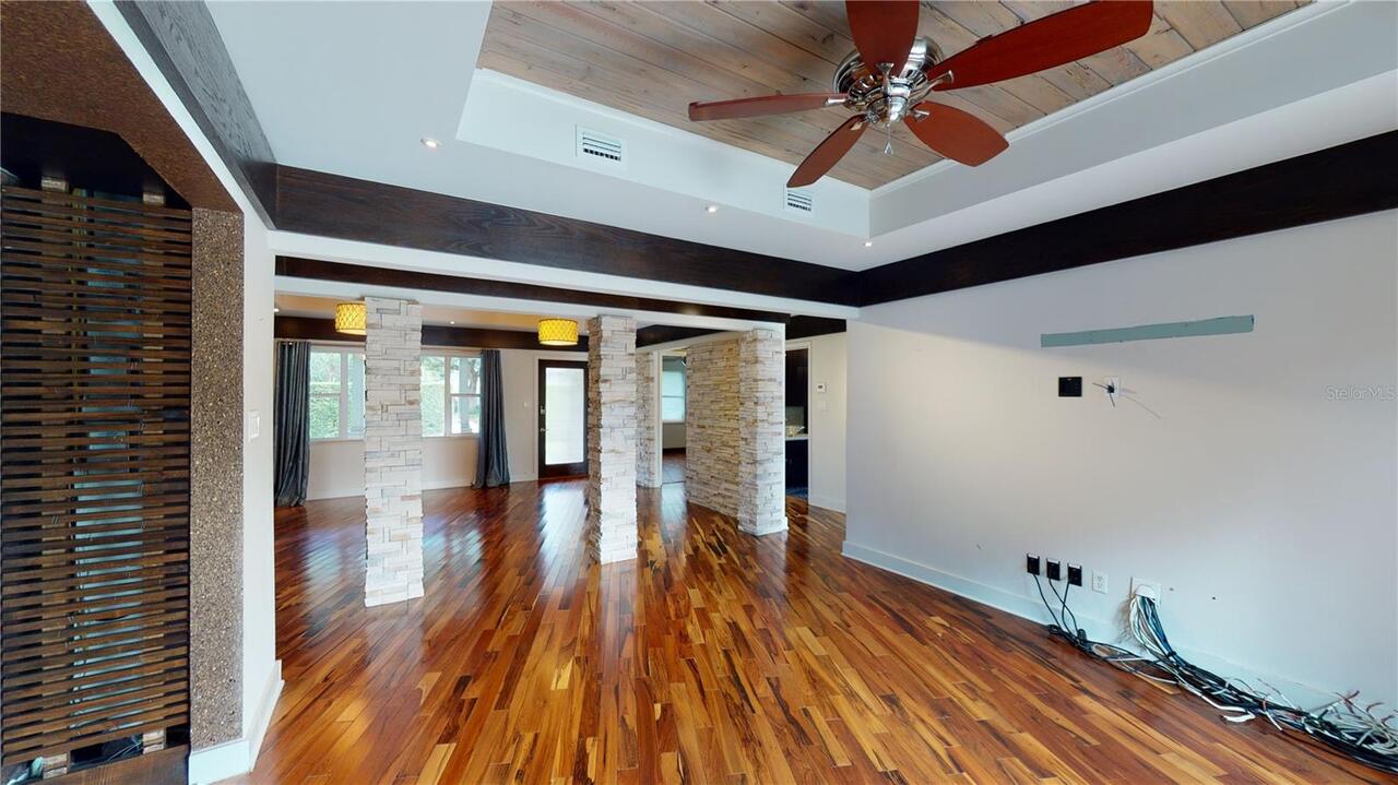 Listing Photo 23