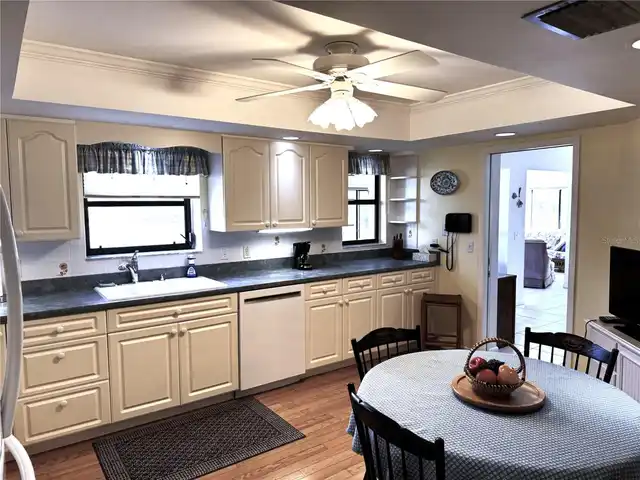 Listing Photo 15