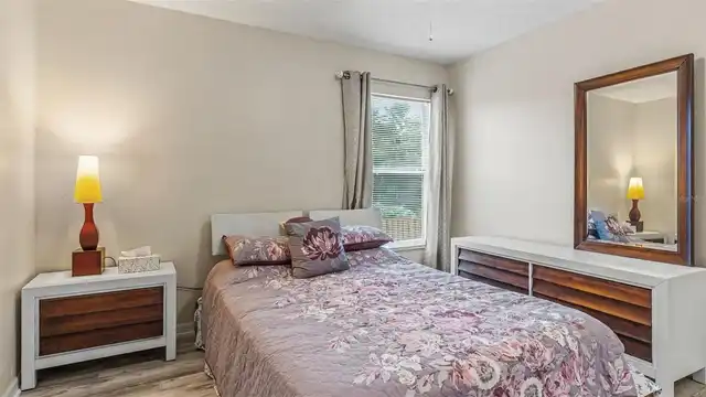 Listing Photo 24