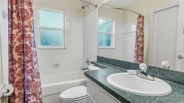 Listing Photo 25