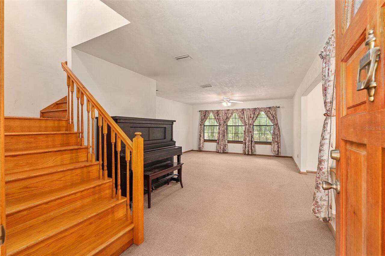 Listing Photo 14