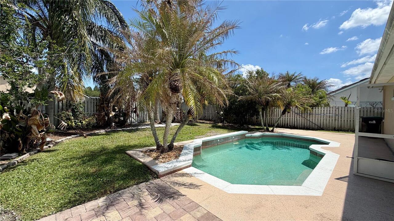 Listing Photo 14