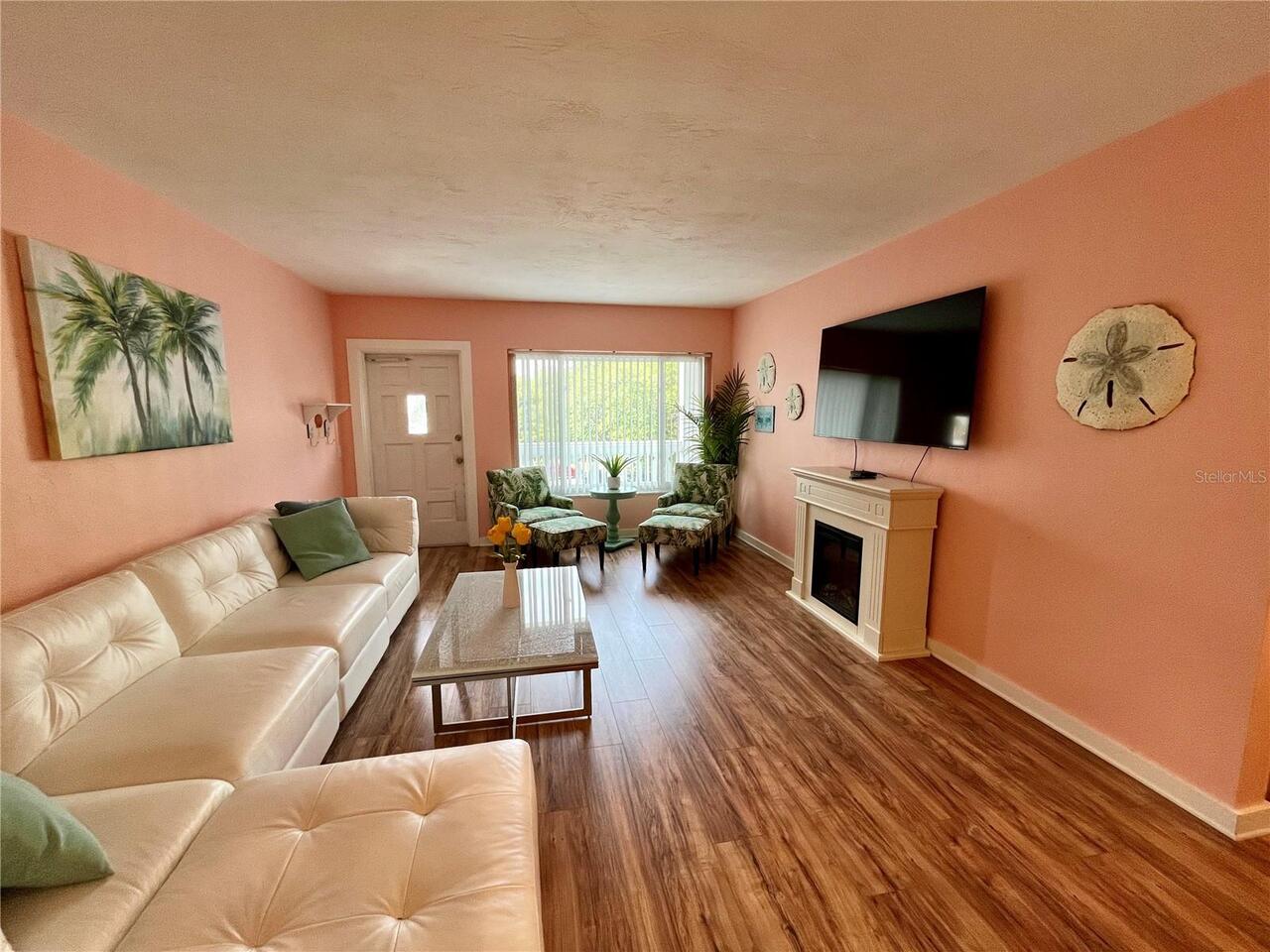 Listing Photo 6