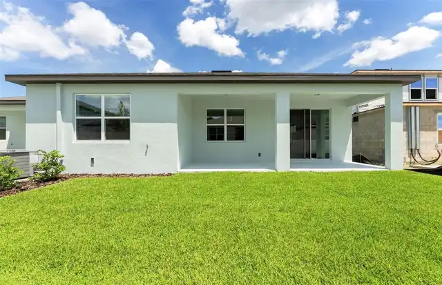 Listing Photo 16