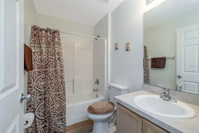 Listing Photo 21