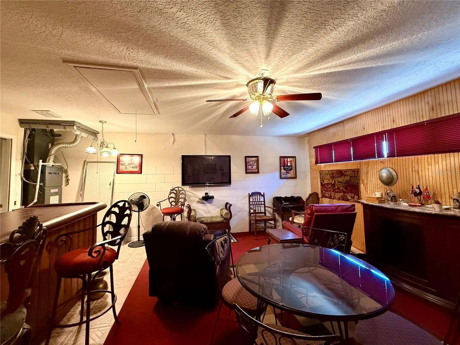 Listing Photo 15