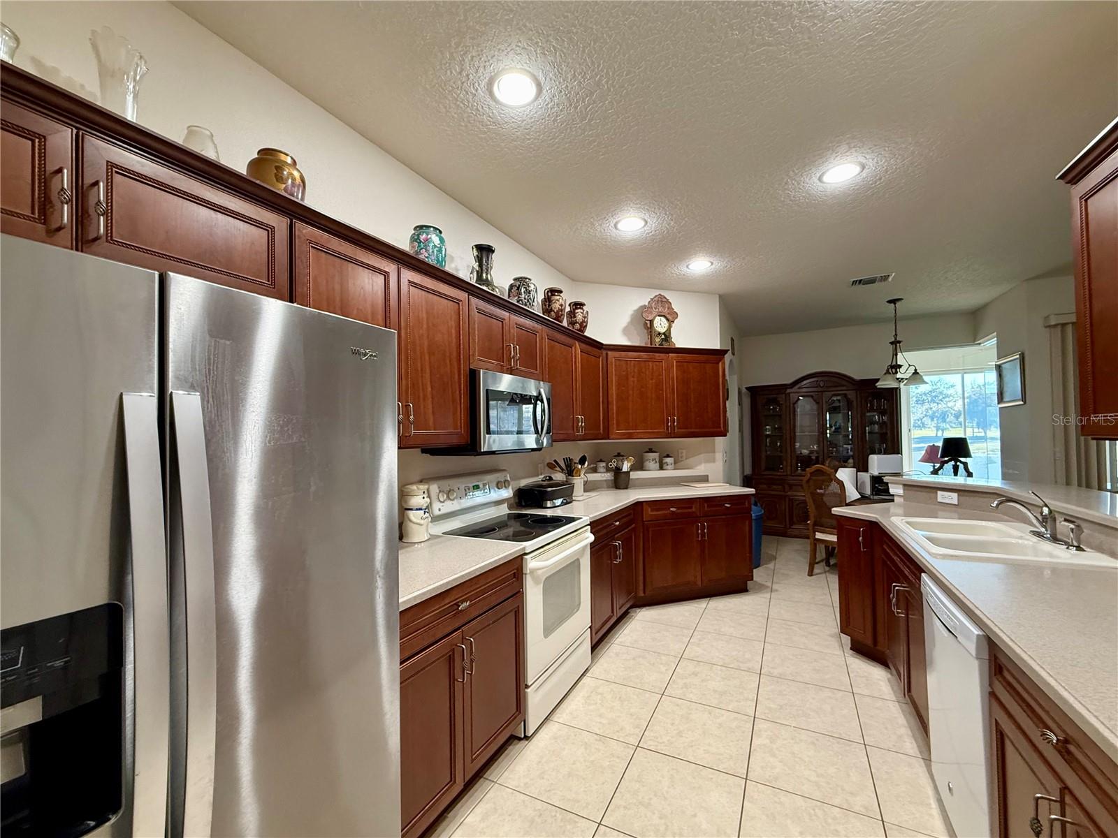 Listing Photo 6