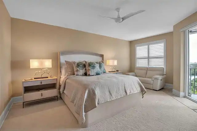 Listing Photo 9