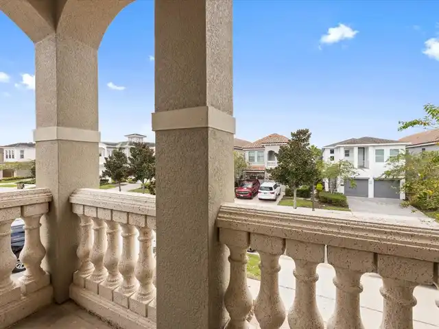 Listing Photo 34