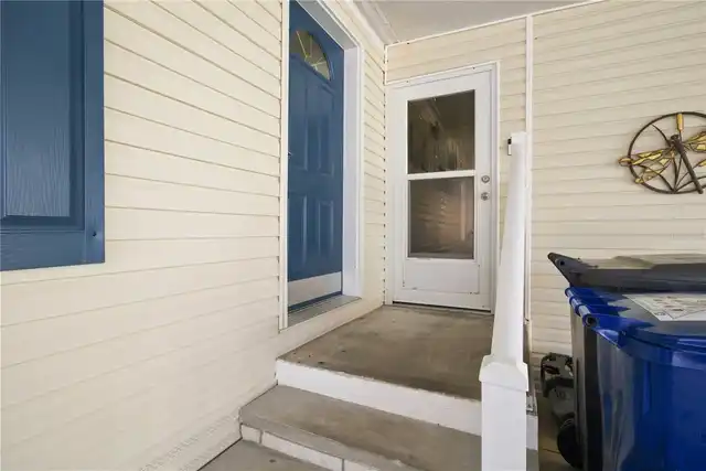 Listing Photo 6