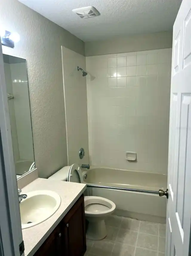 Listing Photo 14