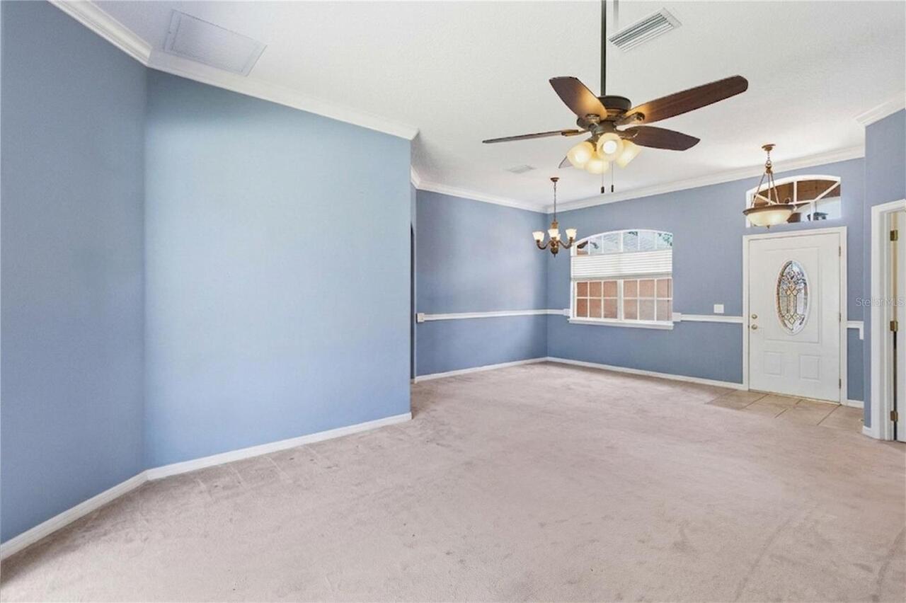 Listing Photo 9