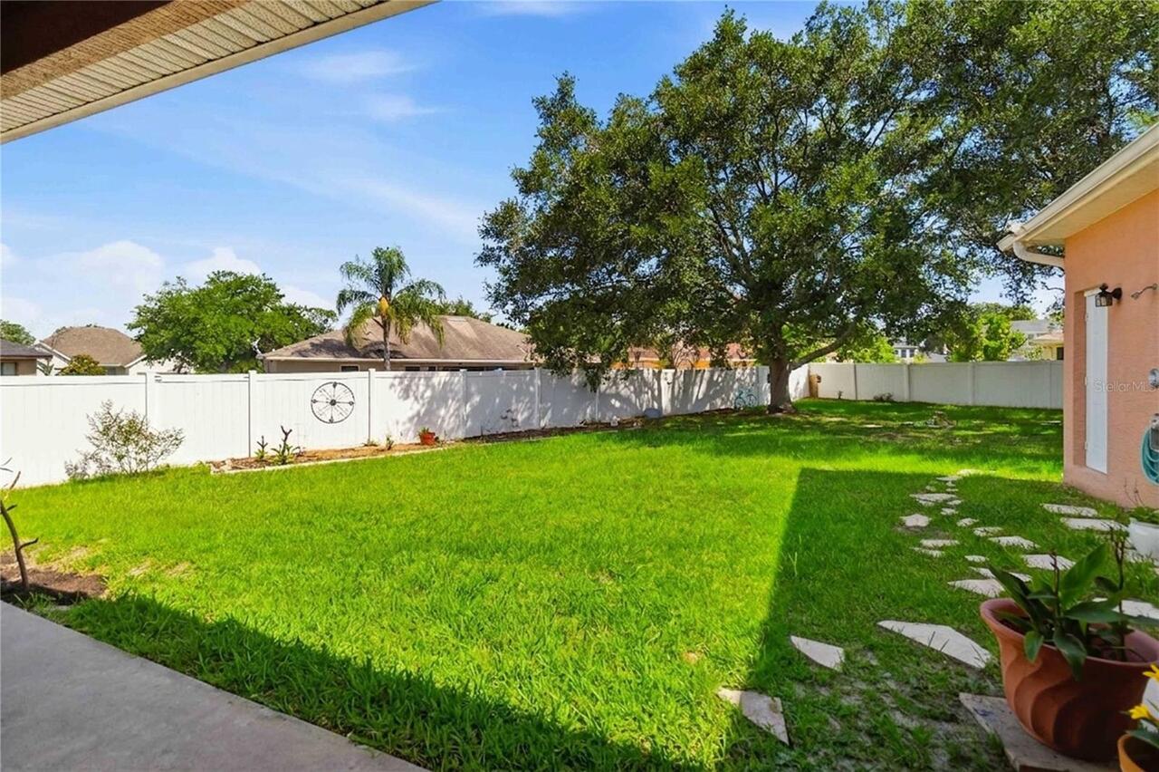 Listing Photo 32