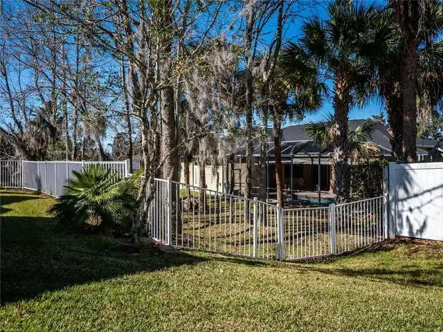 Listing Photo 36