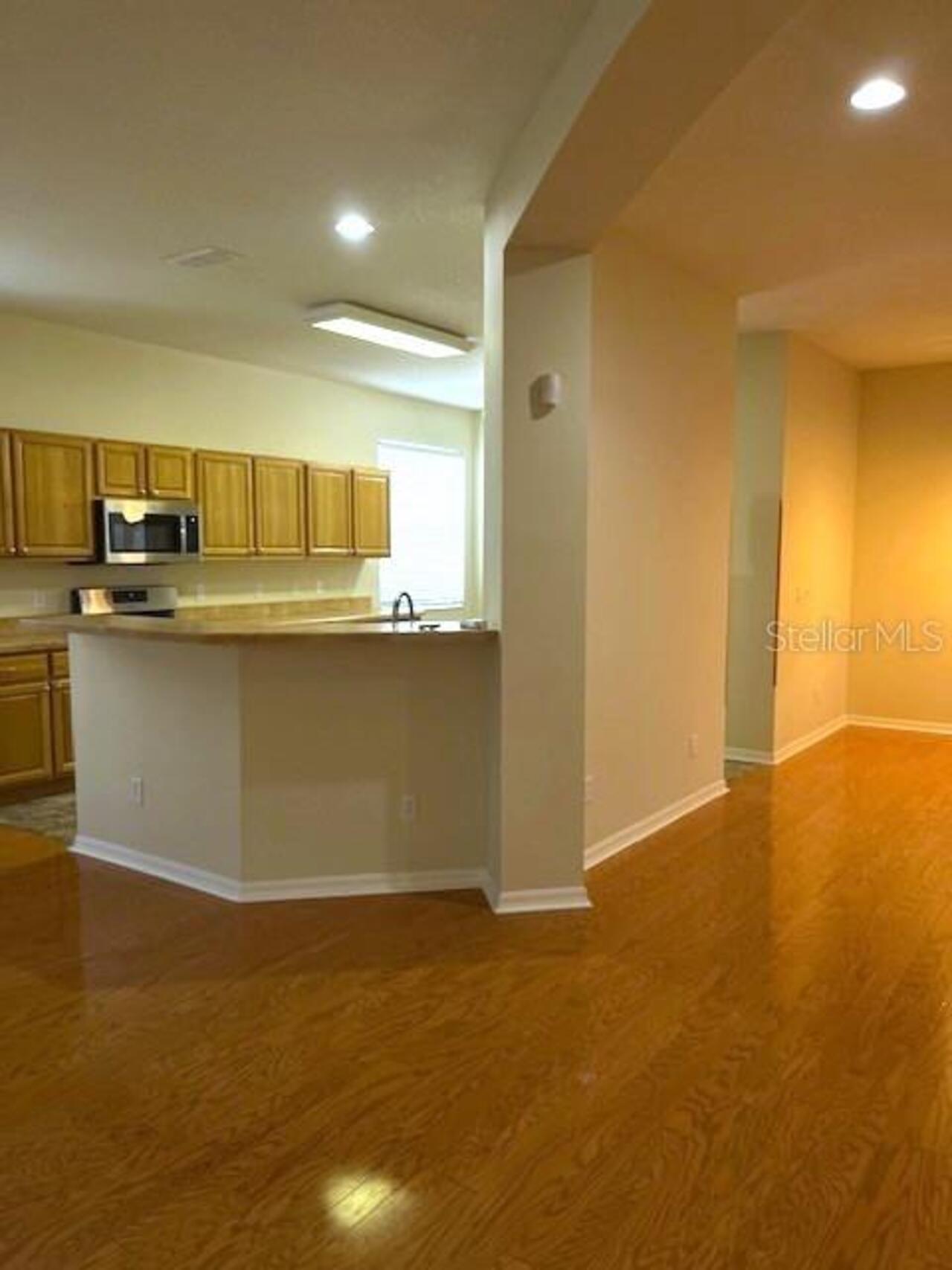 Listing Photo 7