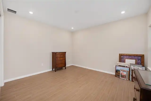 Listing Photo 43