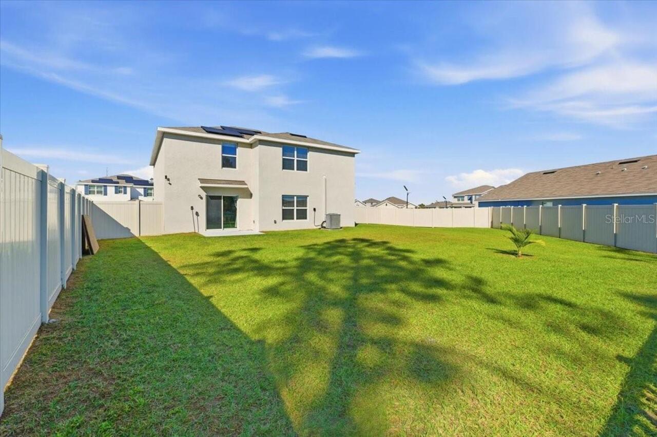 Listing Photo 9