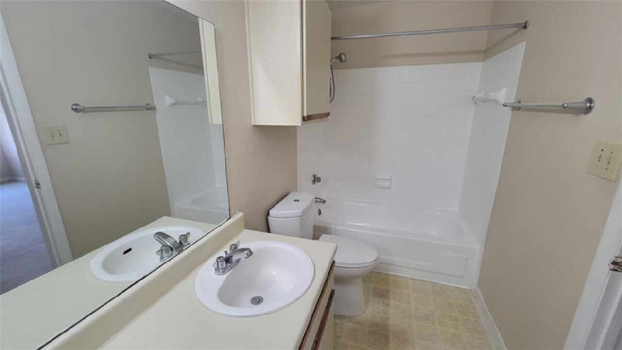 Listing Photo 19