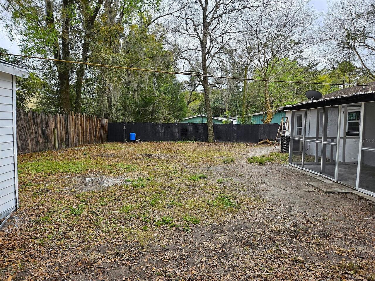 Listing Photo 12