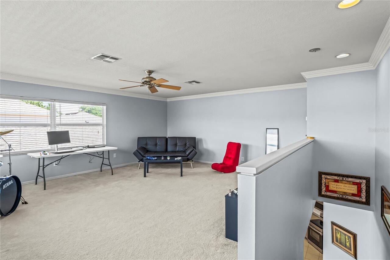 Listing Photo 17