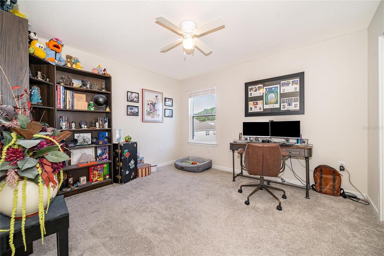 Listing Photo 9