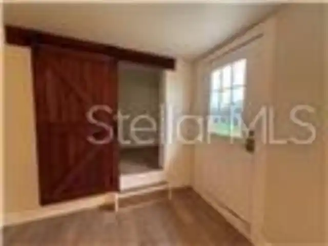 Listing Photo 8