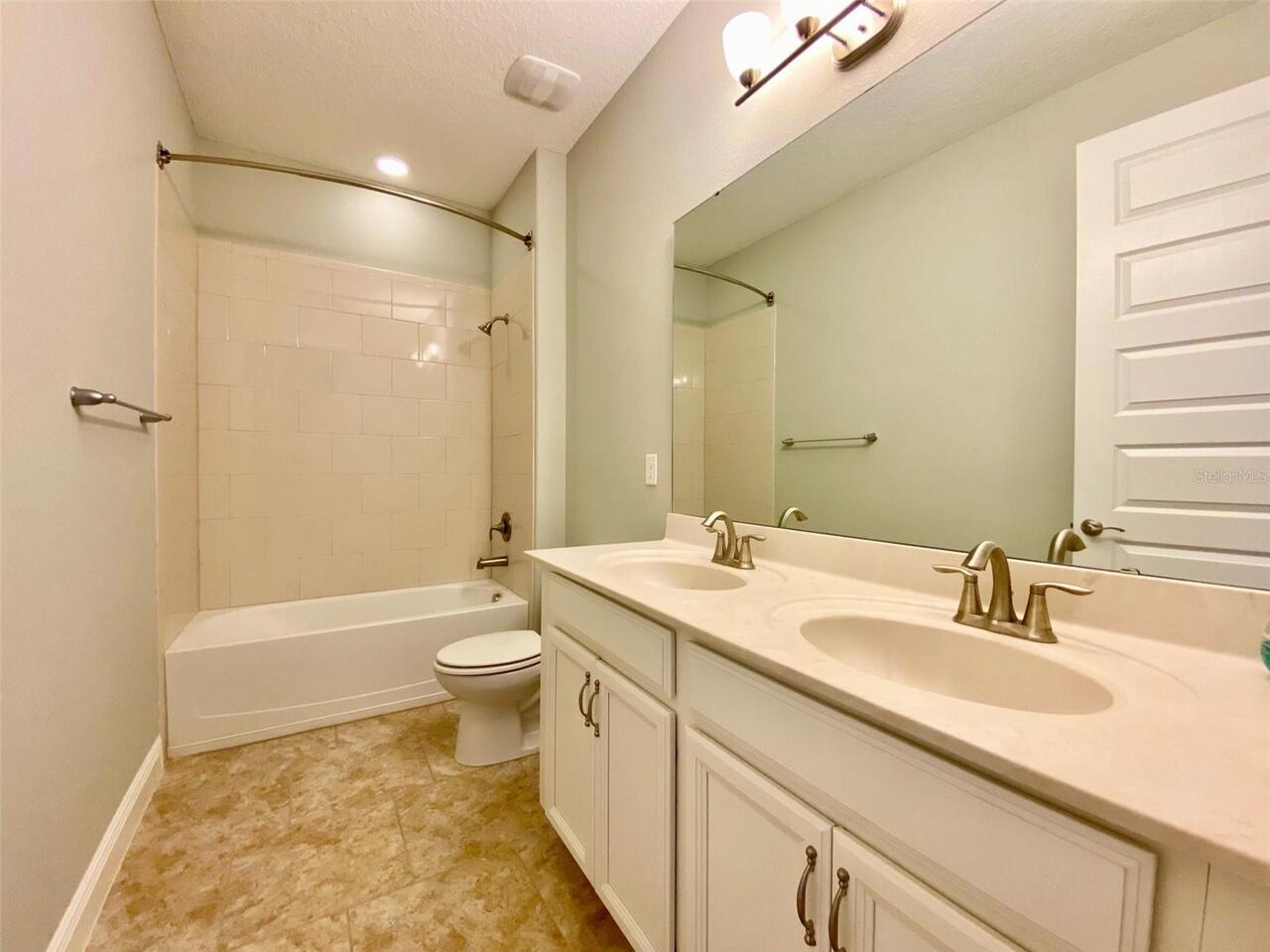 Listing Photo 21