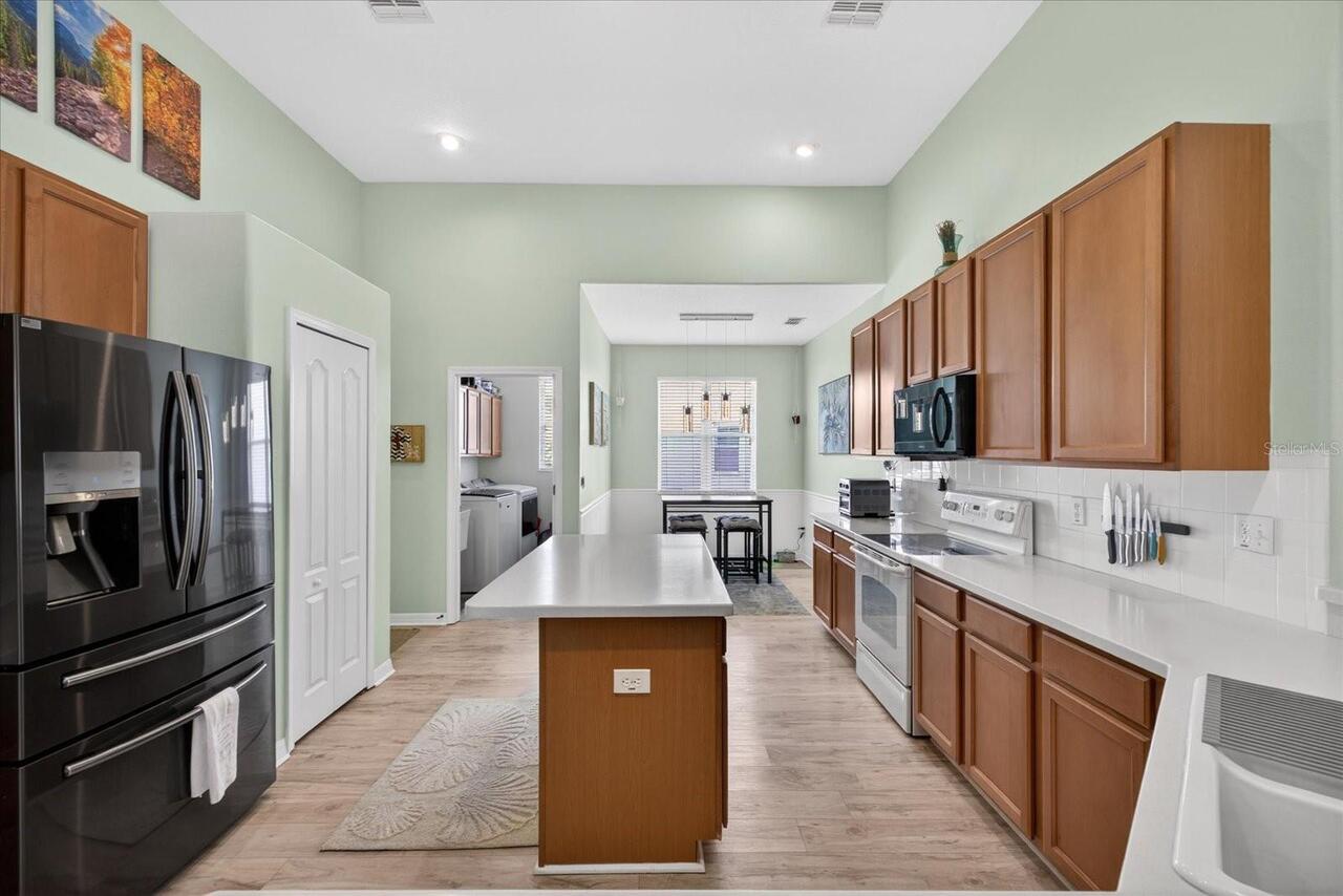 Listing Photo 10