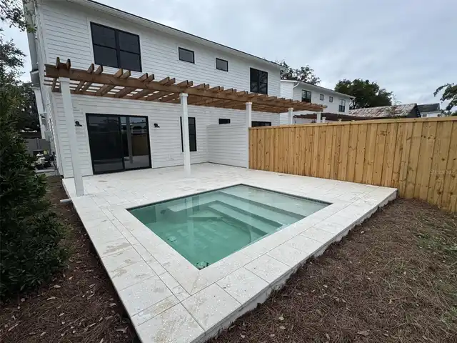 Listing Photo 34