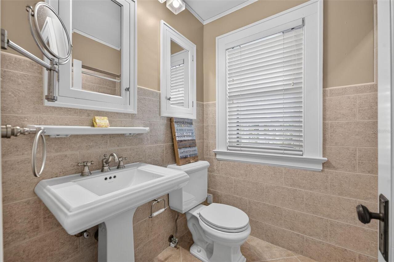 Listing Photo 17