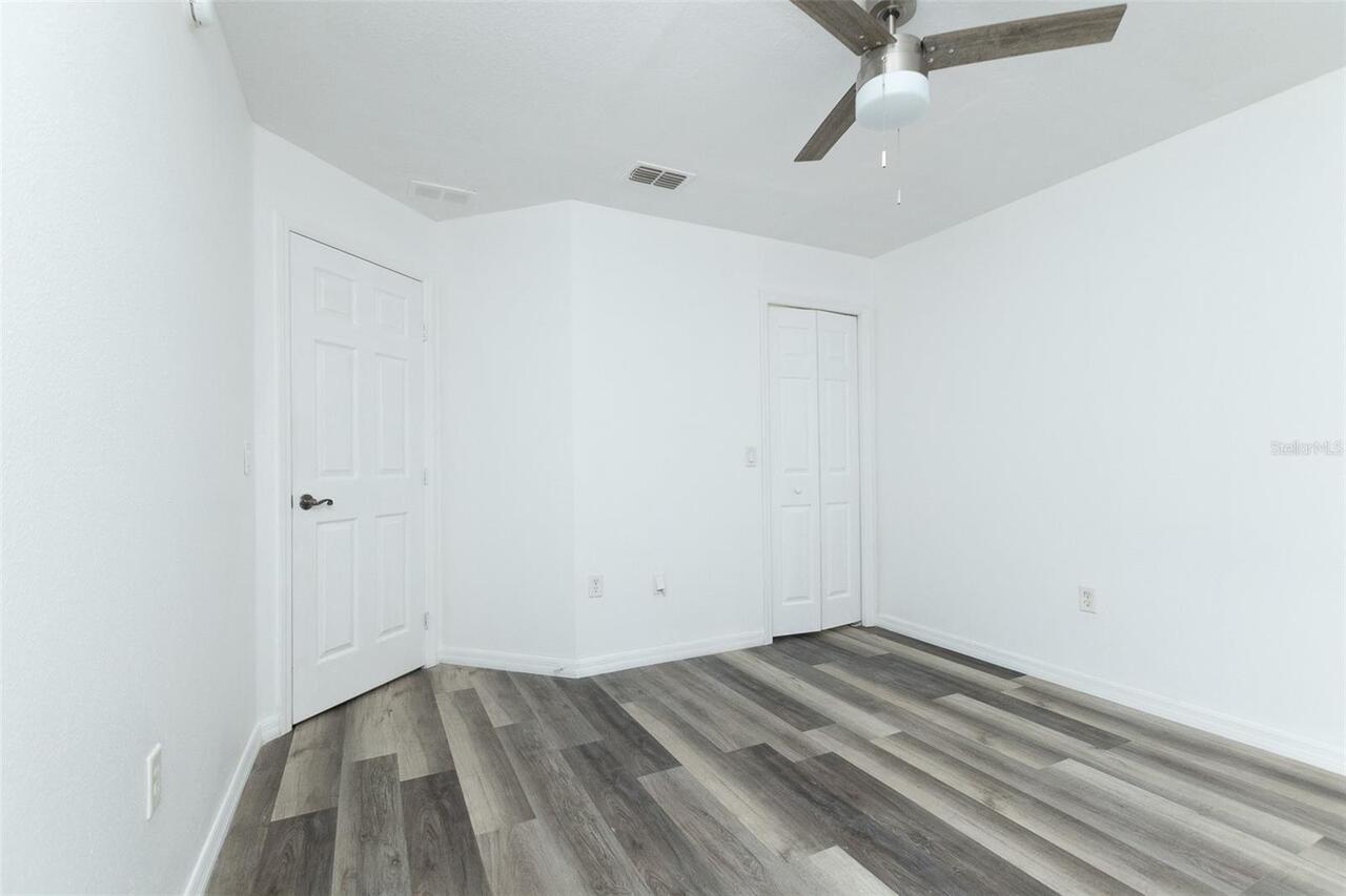 Listing Photo 20