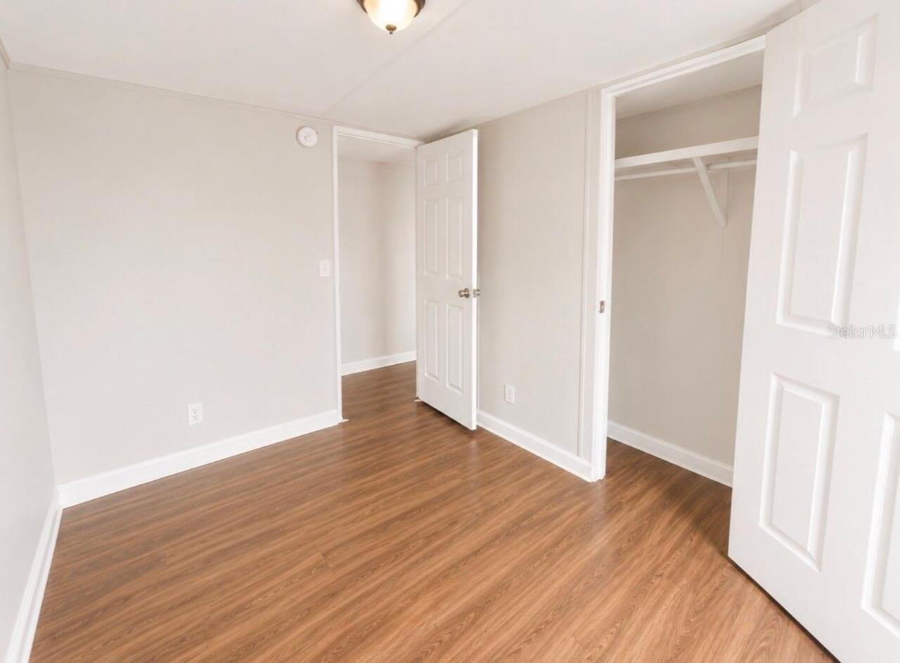 Listing Photo 14