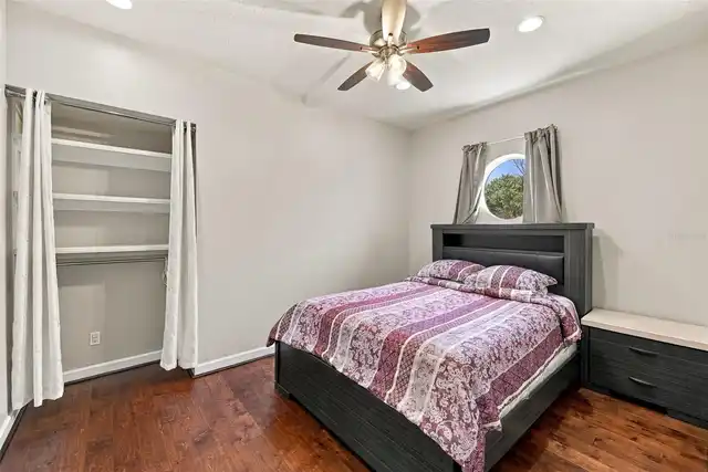 Listing Photo 16