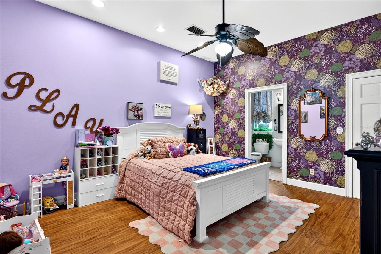 Listing Photo 27