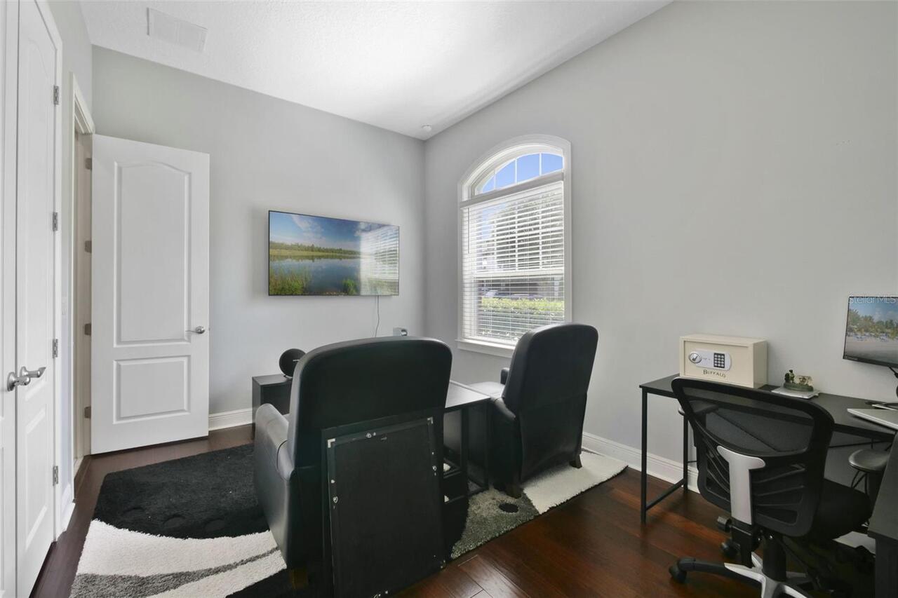 Listing Photo 33