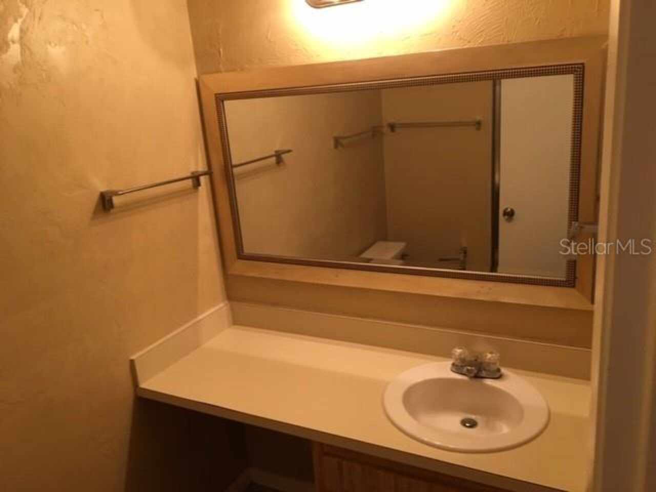 Listing Photo 9