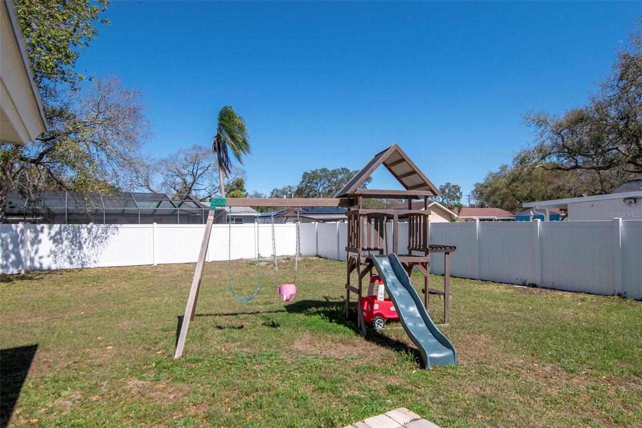 Listing Photo 25