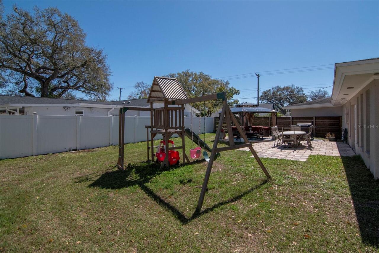 Listing Photo 38