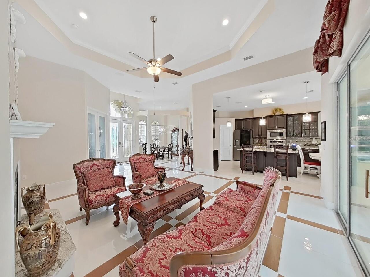 Listing Photo 10