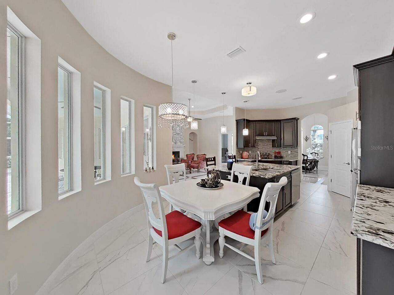 Listing Photo 17