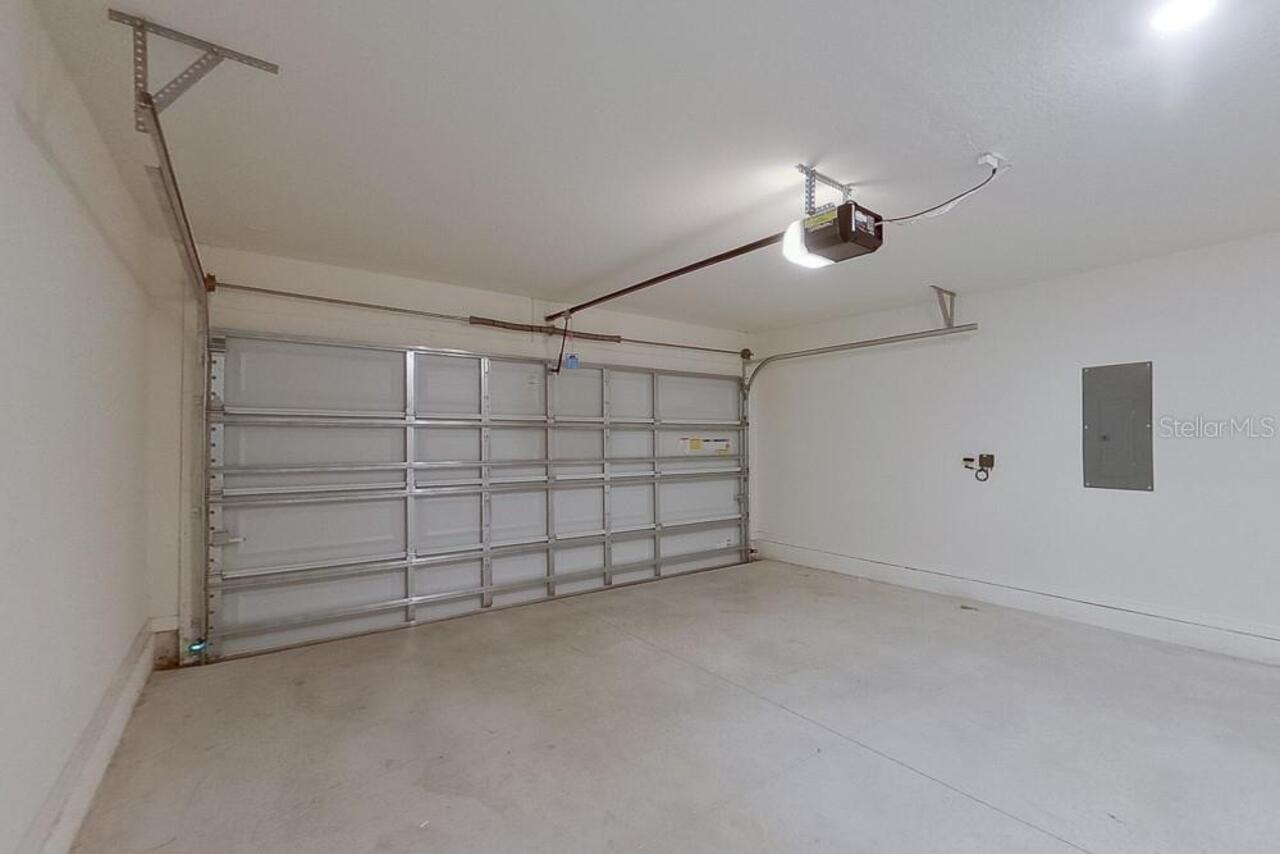 Listing Photo 16