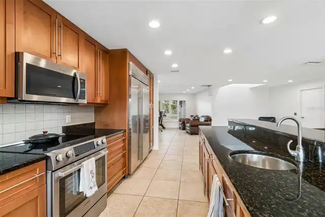 Listing Photo 19