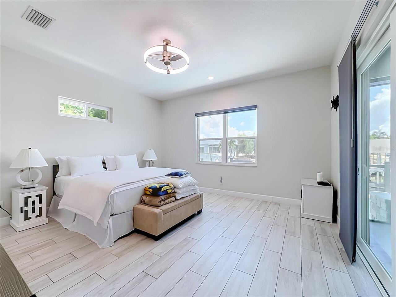 Listing Photo 33