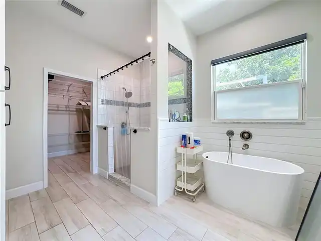 Listing Photo 37