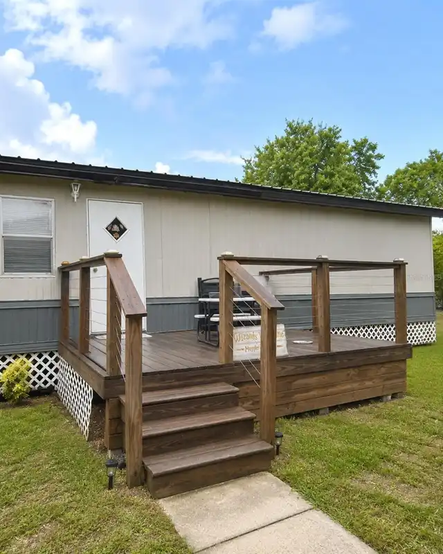 Listing Photo 8