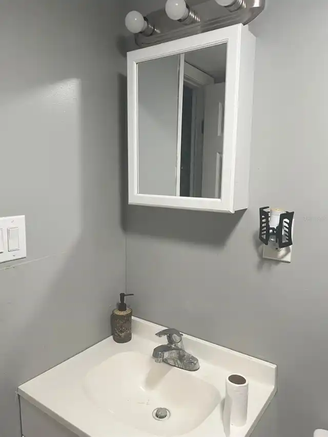 Listing Photo 16