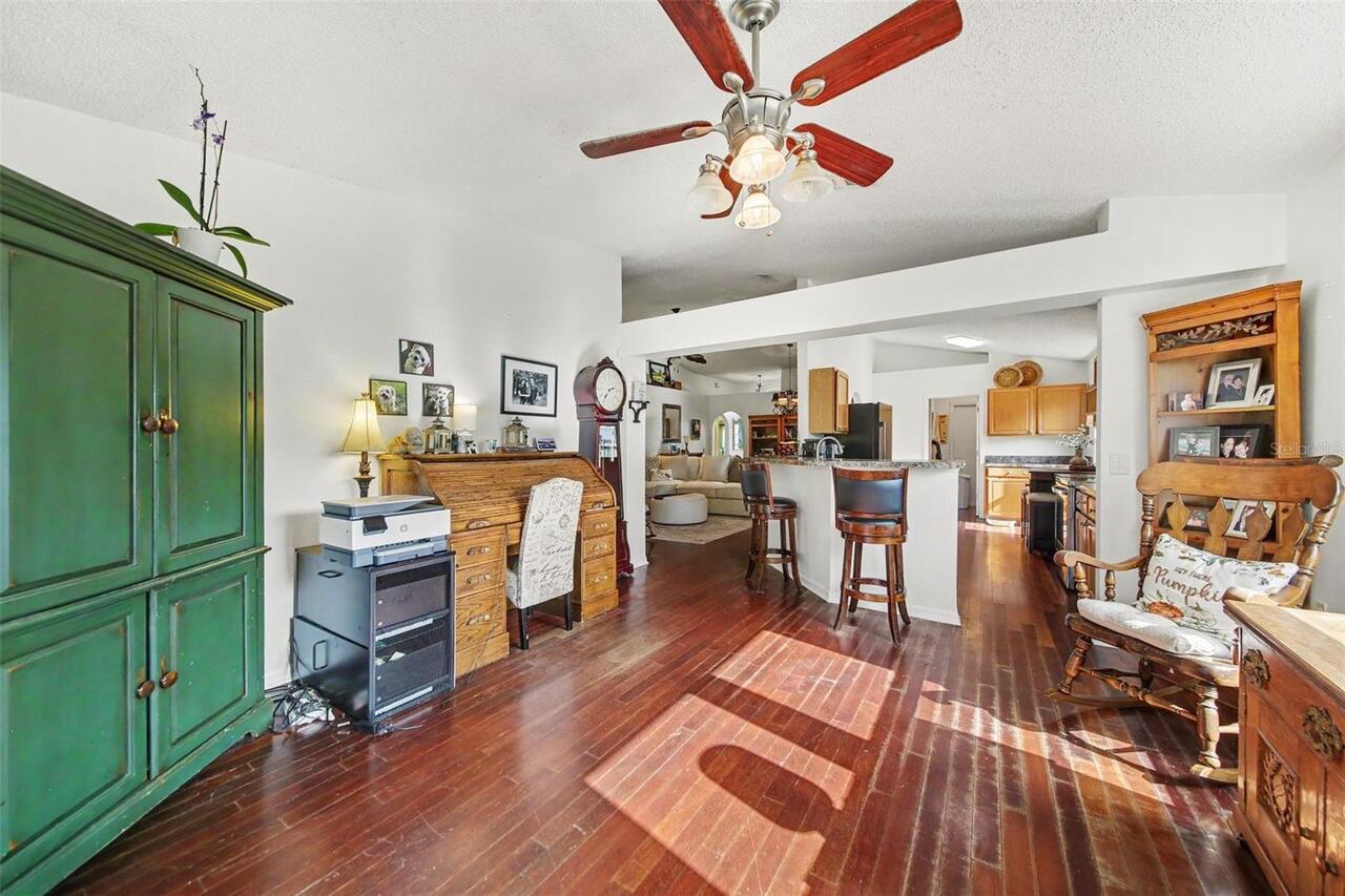 Listing Photo 7